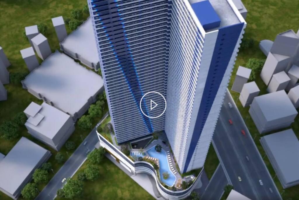 Great View 1 Bedroom Condo In Makati Near Trident Tower Manila Bagian luar foto